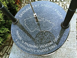 Geografický st�ed Evropy v Kou�imi
