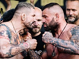 OBRAZEM: Z vyhazovae v baru hvzdou MMA. Tak el as s Karlosem Vémolou