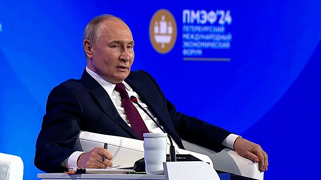 Rusk prezident Vladimir Putina na ekonomickm fru v Petrohradu
