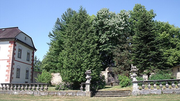 Bredovské letohradek garden (Libereck region)