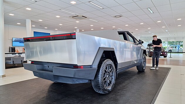 Tesla Cybertruck