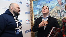 Generální tajemník Jednotného Ruska Andrej Turak a pedseda mládenického...