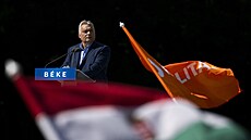 Viktor Orbán pi projevu ped svými píznivci v Budapeti (1. ervna 2024)