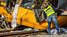 V Pardubicích se srazil nákladní vlak s rychlíkem, �ty�i lidé nehodu nep�e�ili....