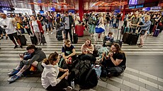 Sráka vlak v Pardubicích ovlivnila provoz na eleznici. Zpsobila zpodní,...