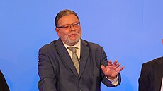 P�edvolební superdebata na iDNES.cz. Debaty se ú�astní za koalici SPOLU...