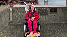 Patnáctiletá Mí�a Hlavá�ková se do�kala extrémn� drahé genové lé�by syndromu...