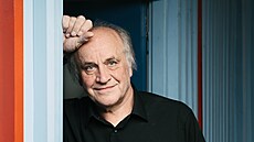 Zp�vák a skladatel Michael Kocáb