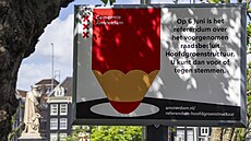 Billboard pro volby do Evropského parlamentu na nám�stí Rembrantplein v...