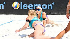 �eský pár Barbora Hermannová (�elem) a Marie-Sára �tochlová v akci