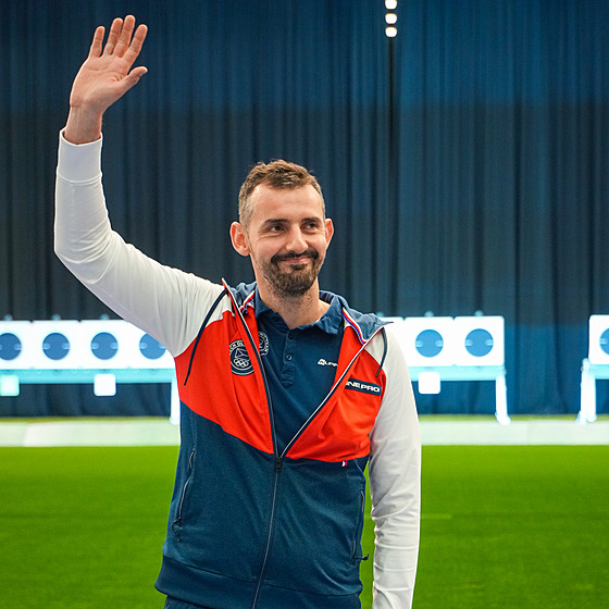 Martin Podhráský vítzí v závod Svtového poháru v Baku.