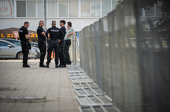 Sloventí policisté.