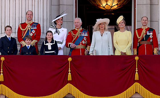Britský král Karel III. oslavil podruhé v roli panovníka narozeniny oficiální...
