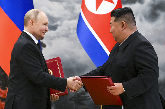 Dohodu o komplexním strategickém partnerství na summitu v severokorejské...