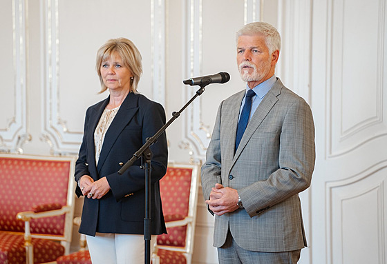 Prezident Petr Pavel a Eva Pavlová. (14. �ervna 2024)
