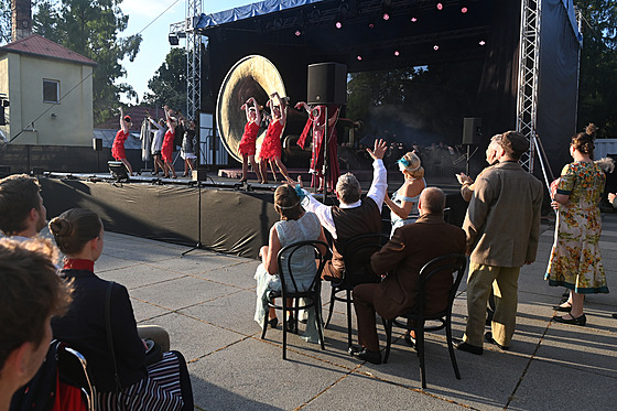 Letošn­ festival Moravsk© divadeln­ l©to zahájil v Olomouci muzikál Sugar