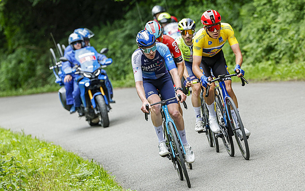 Vacek před poslední etapou v Belgii zůstal druhý, náskok stáhl na dvě sekundy