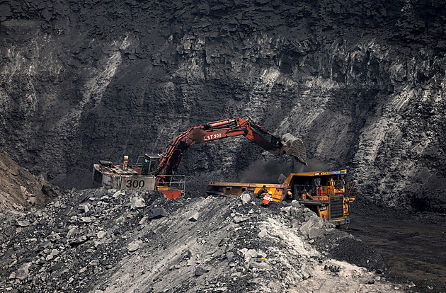 Indická sázka na fosilní zdroje. Země znásobí své uhelné kapacity
