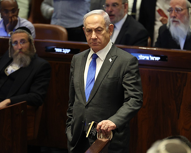 Netanjahu po odchodu Gance rozpustil izraelský válečný kabinet