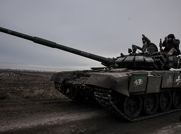 VIDEO: Ukrajinská brigáda zveřejnila video zničení ruské tankové roty