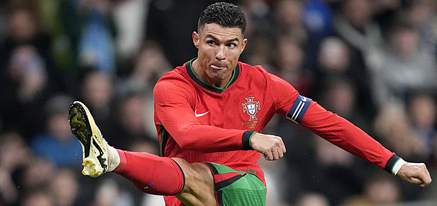 Cristiano Ronaldo už myslí na stáří. Investoval do portugalského porcelánu