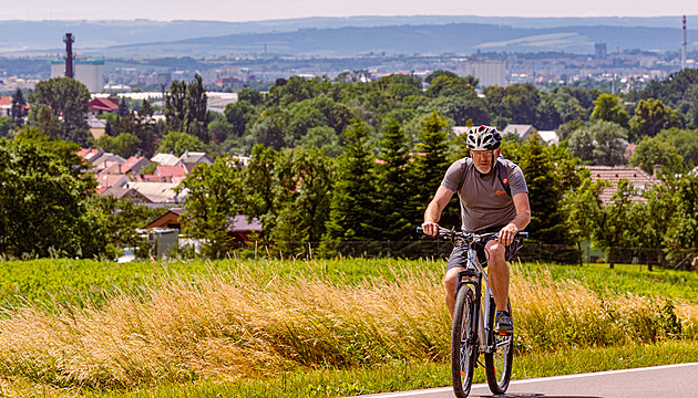 Mezi hojn vyuívané patí v Olomouckém kraji napíklad cyklostezka vedoucí...