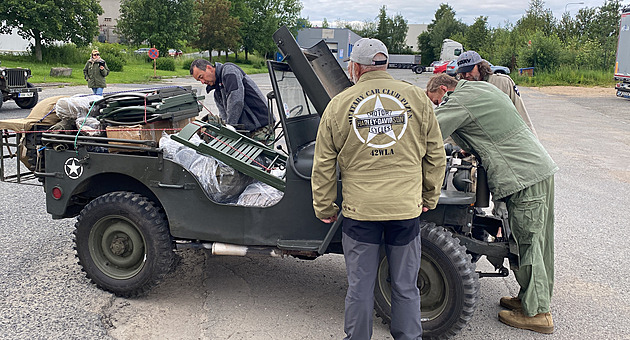 lenové Military Car clubu Plze se vrátili z 80. výroí dne vylodní v...