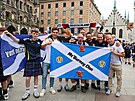 Fanouci Nmecka a Skotska ped vzájemným zápasem v Mnichov.