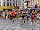 Olomouck ulice opt zaplnili bci, kte vyrazili na tra plmaratonu.