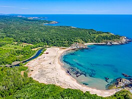 Poslední velkou bulharskou plá ped tureckou hranicí objevíte za Achtopolem....