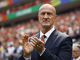 Trenér Maarska  Marco Rossi ped zaátením hvizdem.