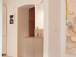 Tyto byty mají své kouzlo, ale �asto mají nevhodné dispozice pro dne�ní vyu�ití.