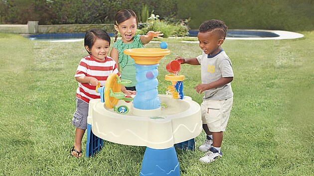 Spir�lovit� mo�sk� vodn� st�l