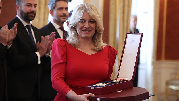 Slovenská prezidentka Zuzana Čaputová převzala státní vyznamenání Řád Bílého Lva. (13. června 2024)