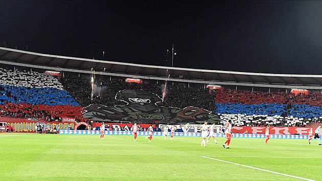 Fanouci Crvene zvezdy pi ptelskm utkn s ruskm Zenitem Petrohrad.