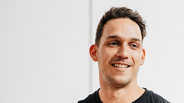 „Dlouho jsem žil v Emirátech, začal jsem pít nealko pivo. A když jsem se tak po internetu podíval, co je v Česku, tak jsem zjistil, že vlastně skoro nic nemáme,“ říká Jan Bubík. 