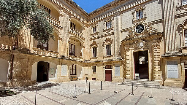 V Palazzo Vilhema se nach�z� n�rodn� p��rodov�deck� muzeum.