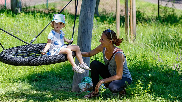 Tam, kde dv byly neudrovan zahrdky, stoj dnes na brnnsk Krav hoe nov Park pod hvzdami.