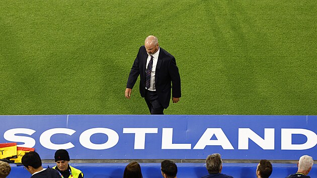 Nespokojen� tren�r skotsk� reprezentace Steve Clarke.