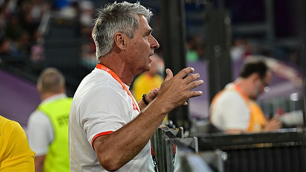 Jan �elezný pro�ívá finálový závod Jakuba Vadlejcha.