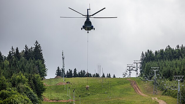 Skicentrum v Detnm buduje estisedakovou lanovku v arelu Marta I.