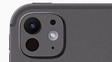 Designový jazyk iPadu Pro aplikuje Apple v budoucnu i na iPhony. Oproti sou�asným model�m budou ten�í i leh�í.