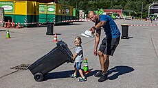 OZO odhalí veejnosti první eskou linku na tídní smsného odpadu