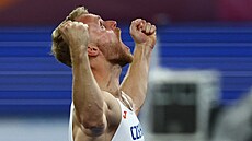 Otpa Jakub Vadlejch se raduje z povedeného posledního hodu, kterým si...