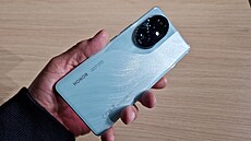 Honor 200 Pro
