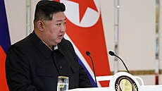 Severokorejský v�dce Kim �ong-un se ú�astní tiskové konference po jednání v...