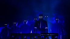 The Prodigy vsadili na hradeckém letiti na audiovizuální nálo.