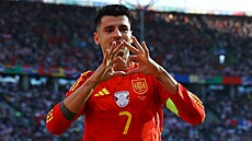 �pan�l Álvaro Morata se raduje z gólu.