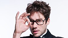 Patrik D�rgel na promofotografi�ch k p�edstaven� Forman