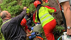 Záchranái zasahovali u lezce, který spadl ze Studentské ve v Adrpaských...